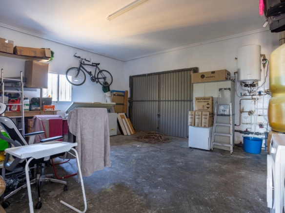 Finca – Country Property in La Zarza (Ref: BC-ANEEHS-D)