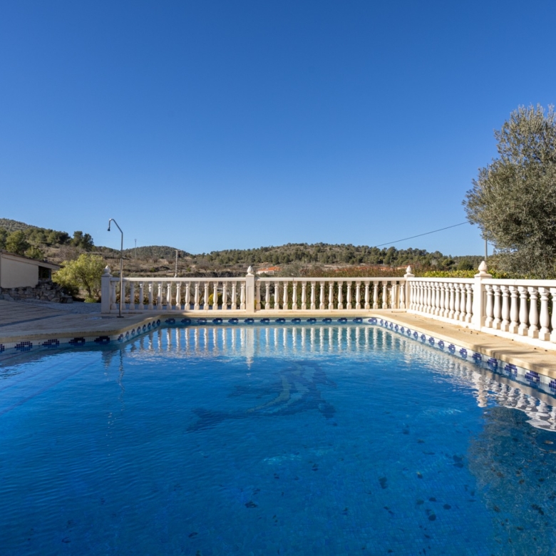 Finca – Country Property in La Zarza (Ref: BC-ANEEHS-D)