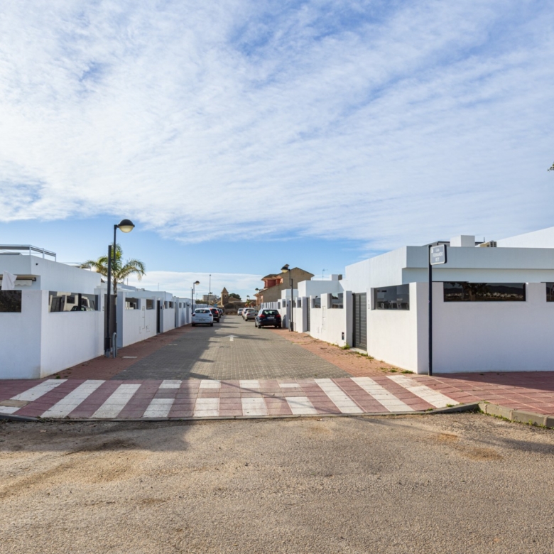Detached Villa in Torre Pacheco (Ref: BCK-CIMAN)