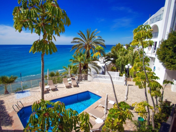 Hotel in Villajoyosa (Ref: DOSI-707)