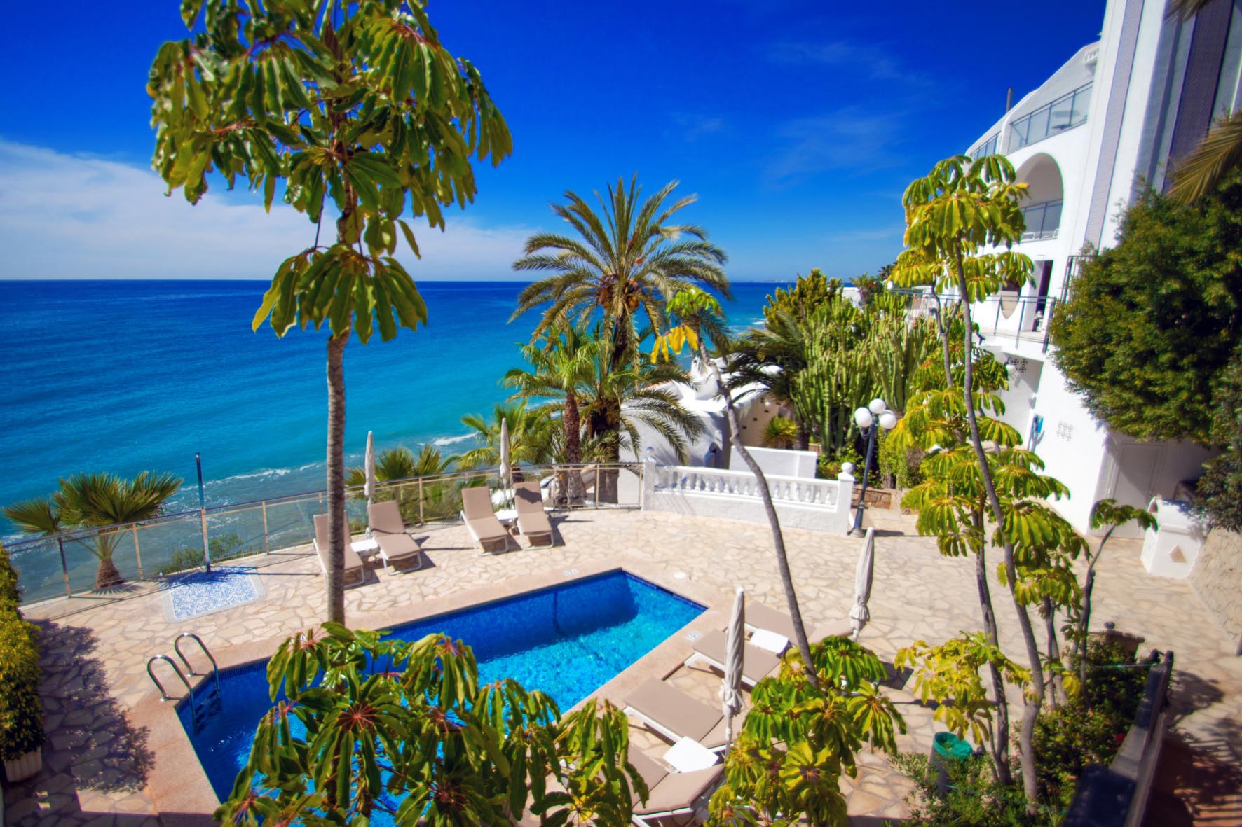 Hotel in Villajoyosa (Ref: DOSI-707)