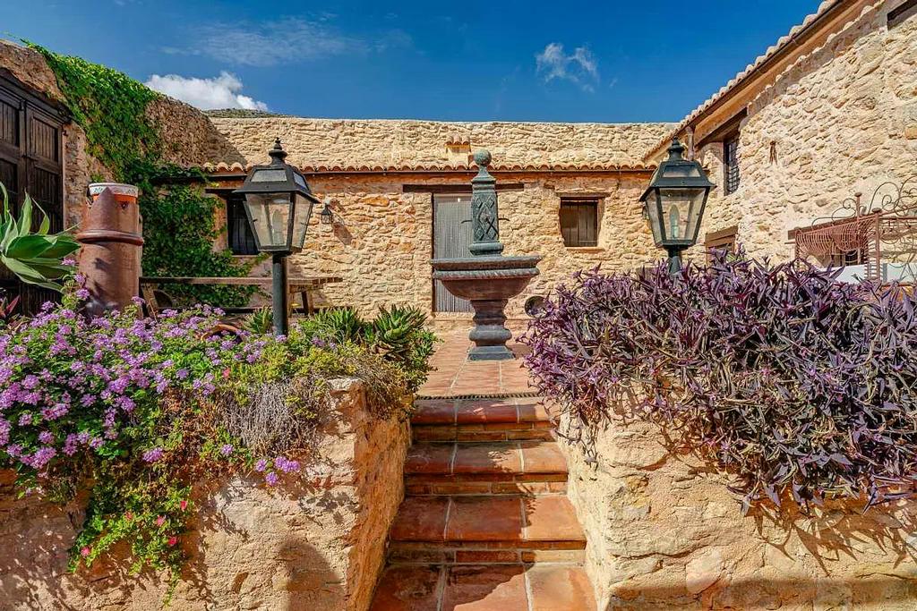 Country Estate in Benissa (Ref: DOSI-3460)