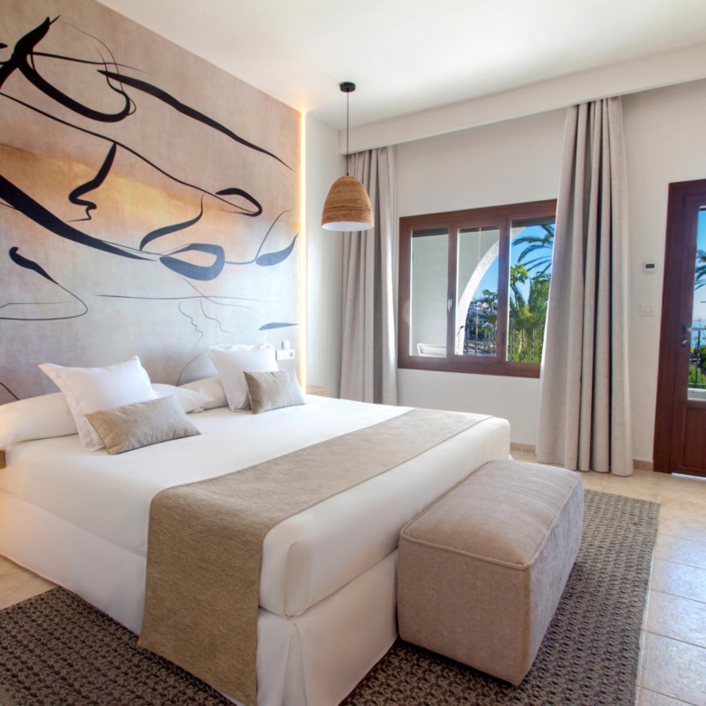 Hotel in Villajoyosa (Ref: DOSI-707)