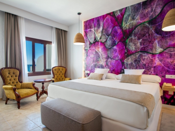 Hotel in Villajoyosa (Ref: DOSI-707)
