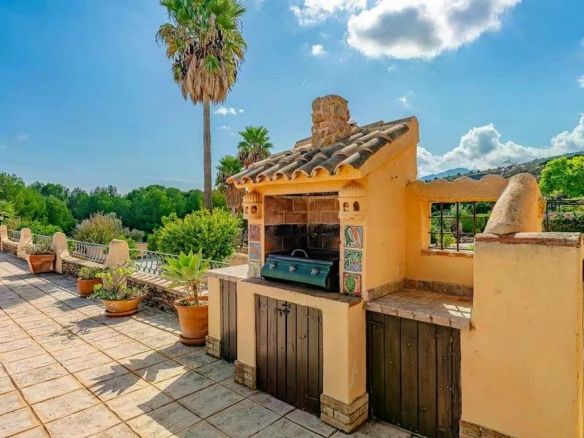 Country Estate in Benissa (Ref: DOSI-3460)