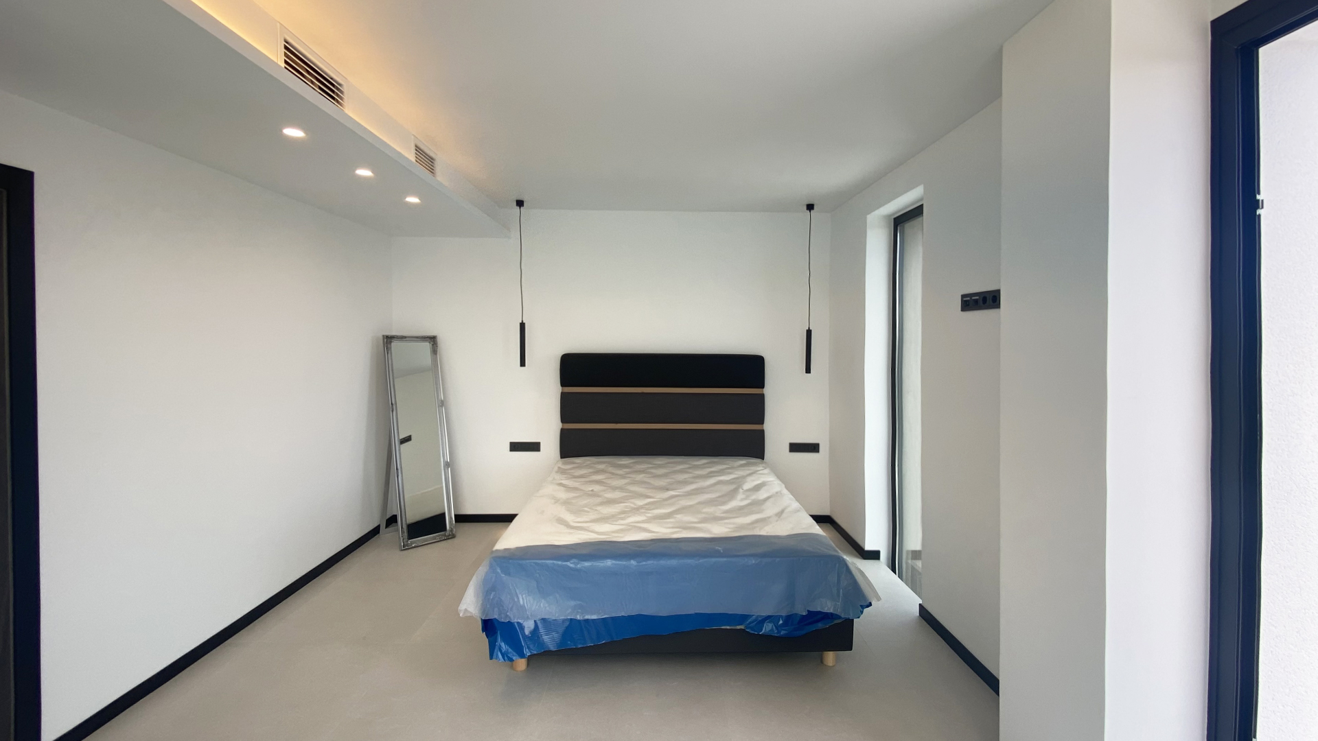 Luxurious Property in Torre La Mata (Ref: DOSI-1434)