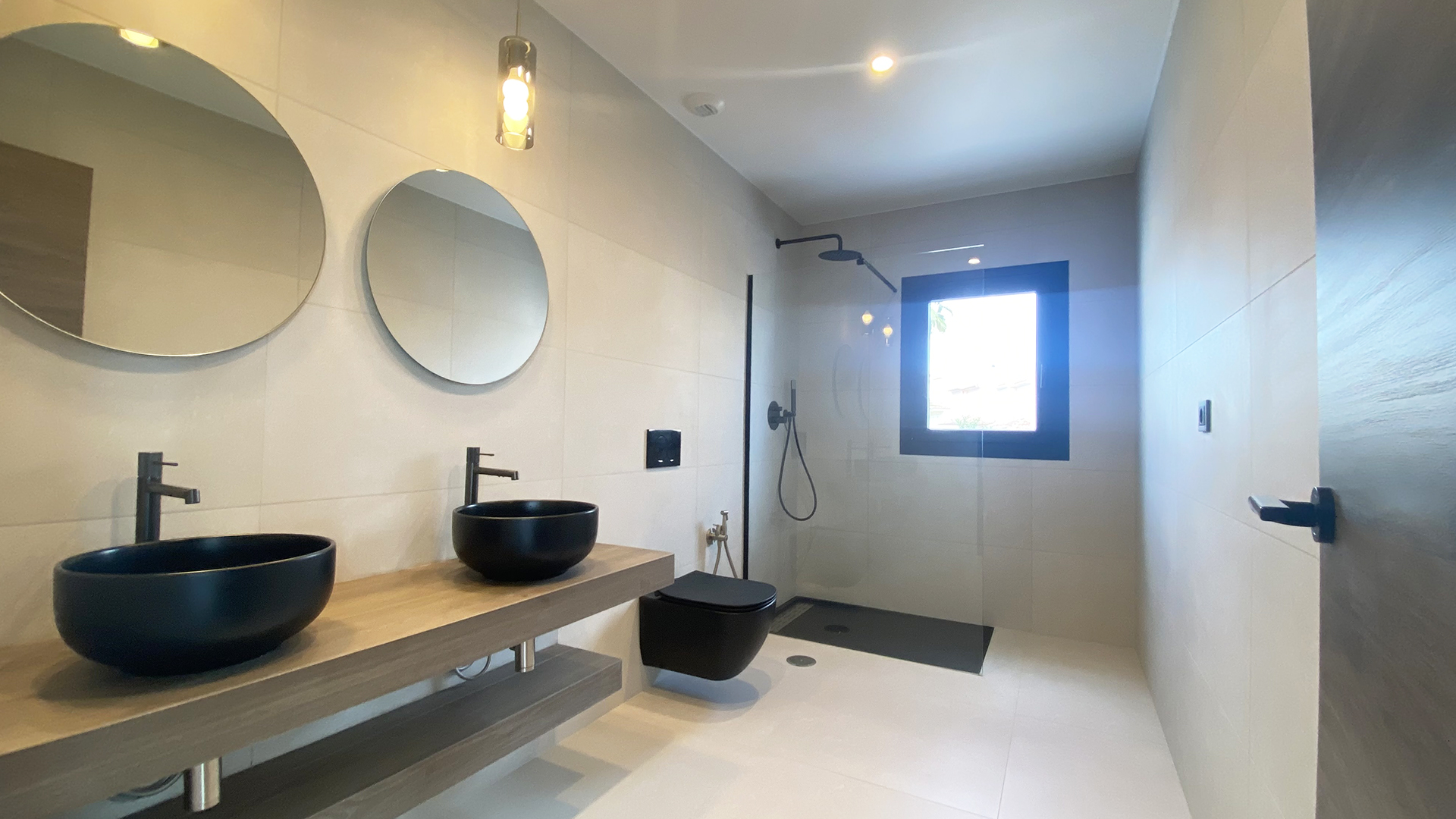 Luxurious Property in Torre La Mata (Ref: DOSI-1434)