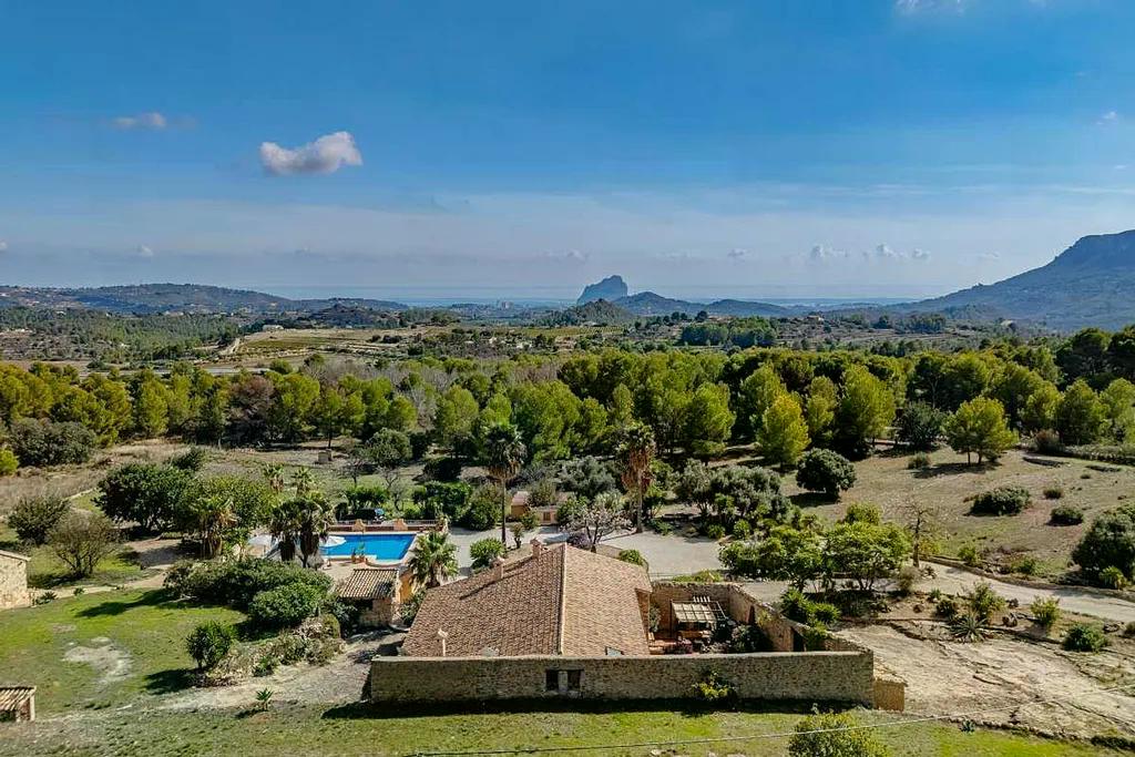 Country Estate in Benissa (Ref: DOSI-3460)