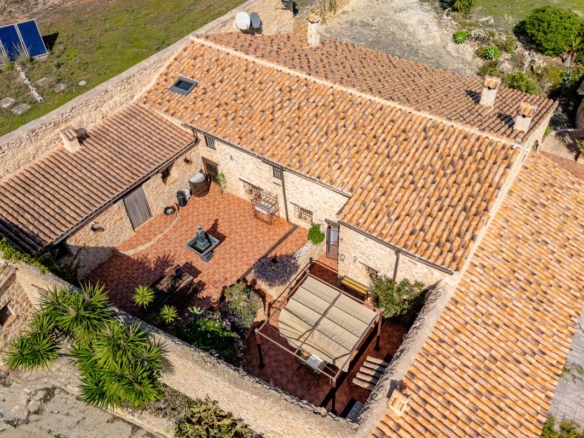 Country Estate in Benissa (Ref: DOSI-3460)
