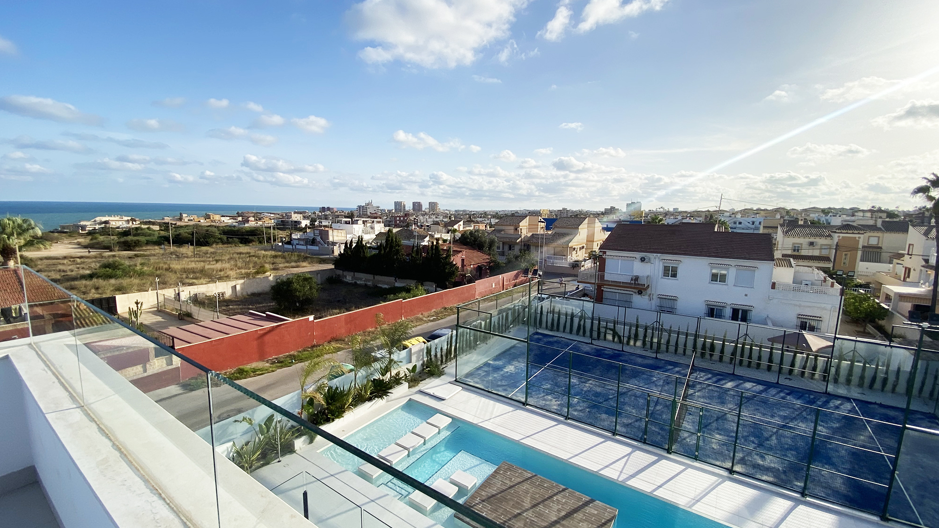 Luxurious Property in Torre La Mata (Ref: DOSI-1434)