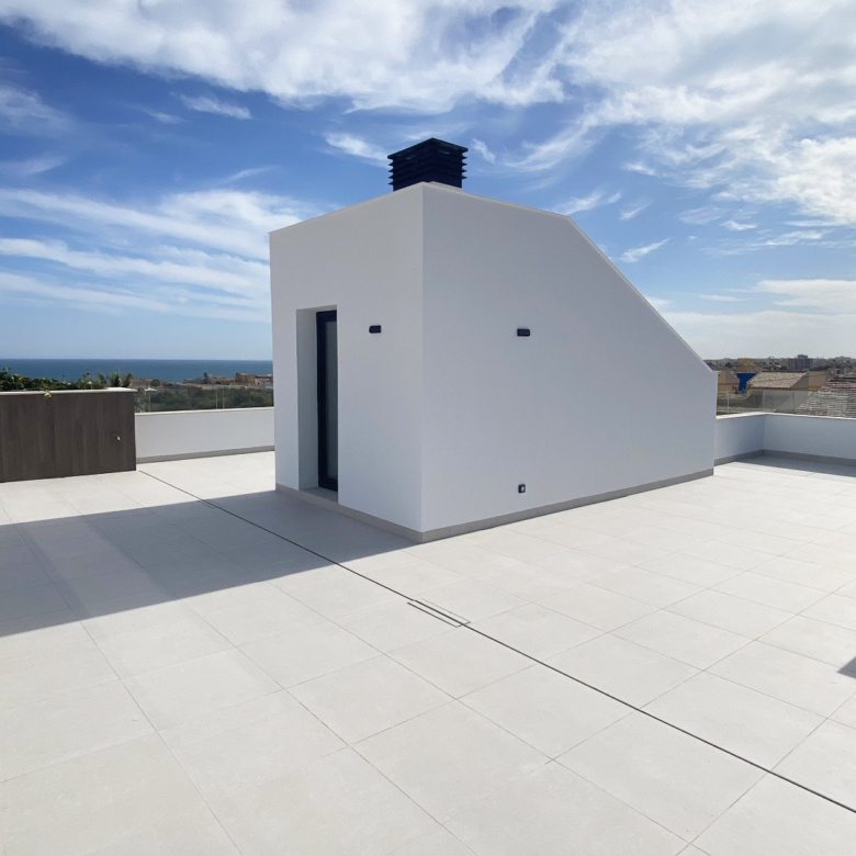 Luxurious Property in Torre La Mata (Ref: DOSI-1434)