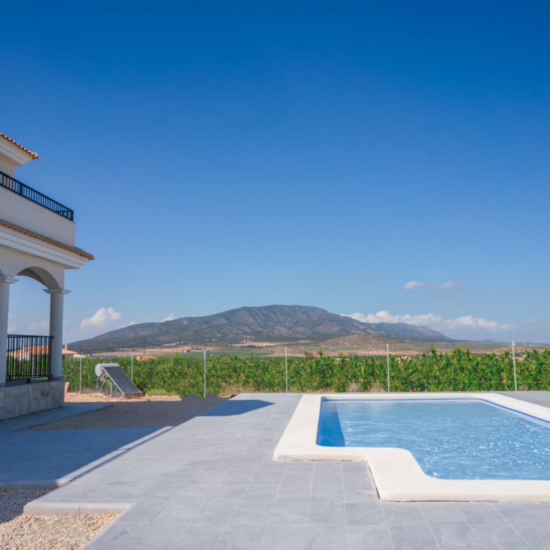 Country House in Pinoso (Ref: DOSI-600)
