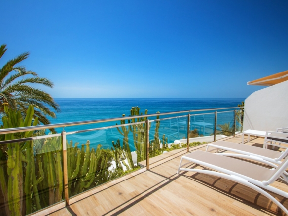 Hotel in Villajoyosa (Ref: DOSI-707)