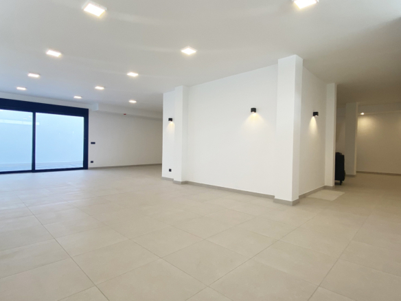 Luxurious Property in Torre La Mata (Ref: DOSI-1434)