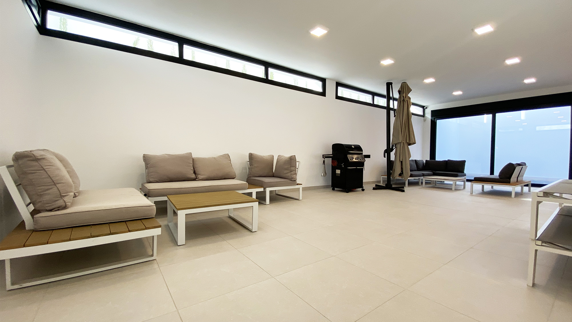 Luxurious Property in Torre La Mata (Ref: DOSI-1434)