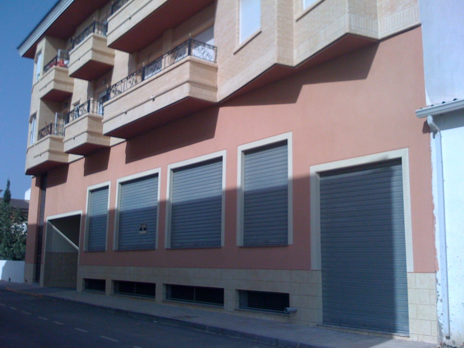 Commercial in Los Montesinos (Ref: BCT-LH396)