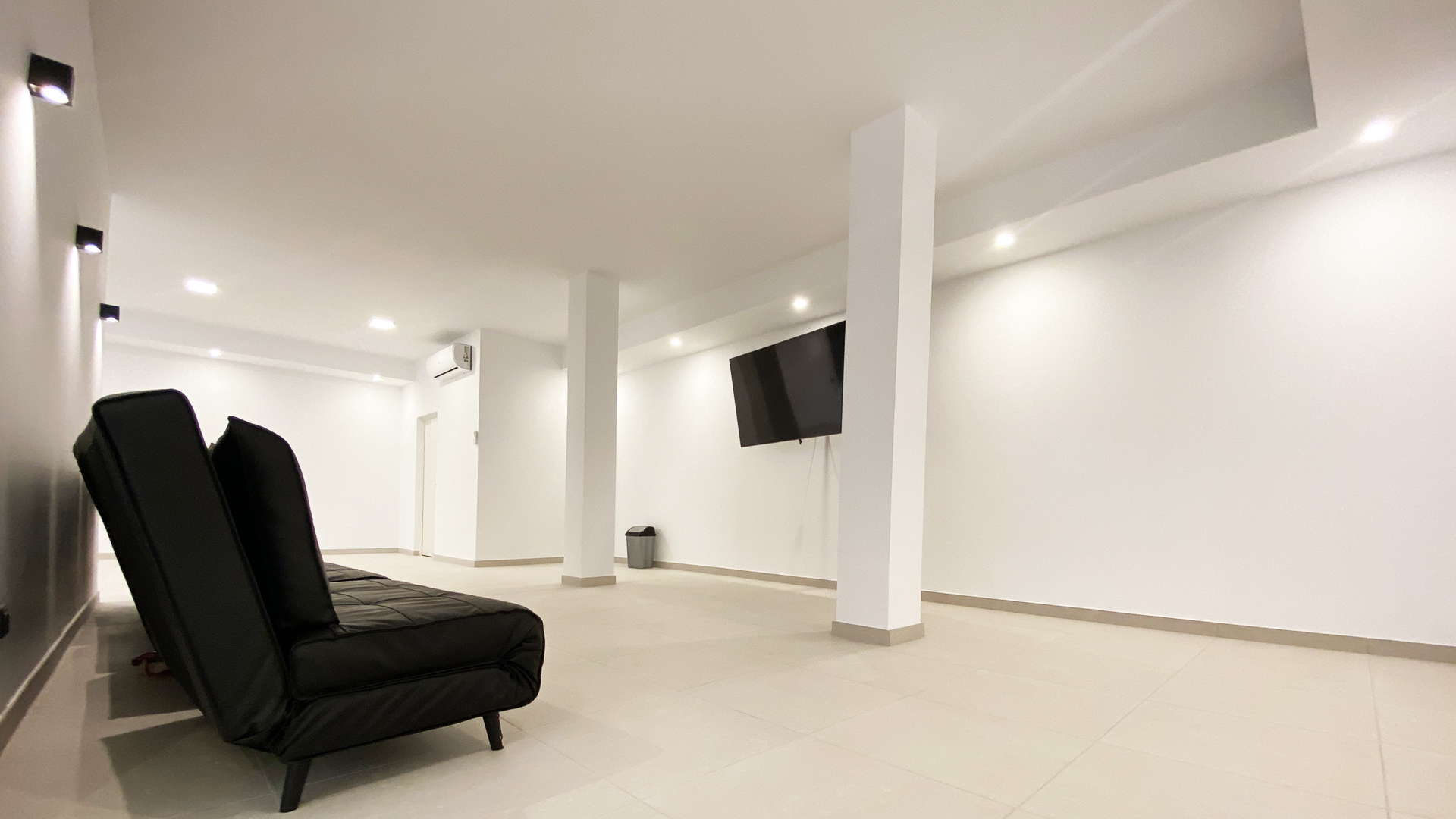 Luxurious Property in Torre La Mata (Ref: DOSI-1434)