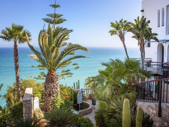 Hotel in Villajoyosa (Ref: DOSI-707)
