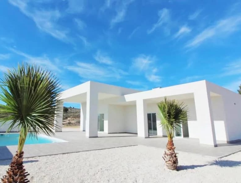 Country House in Pinoso (Ref: DOSI-3124)