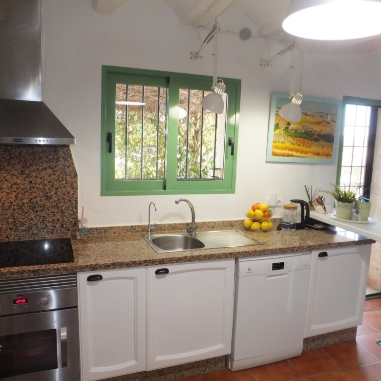 Country House in Pinoso (Ref: MP5197)