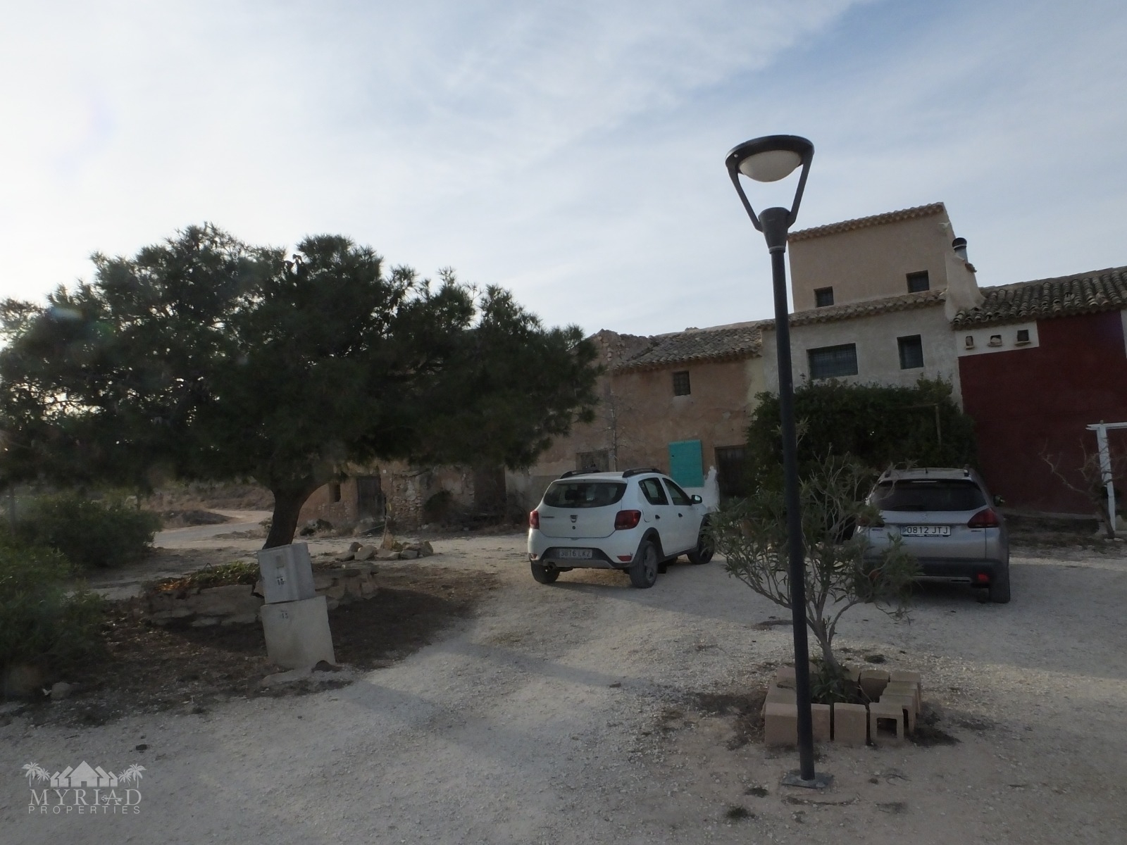 Country House in Pinoso (Ref: MP5197)