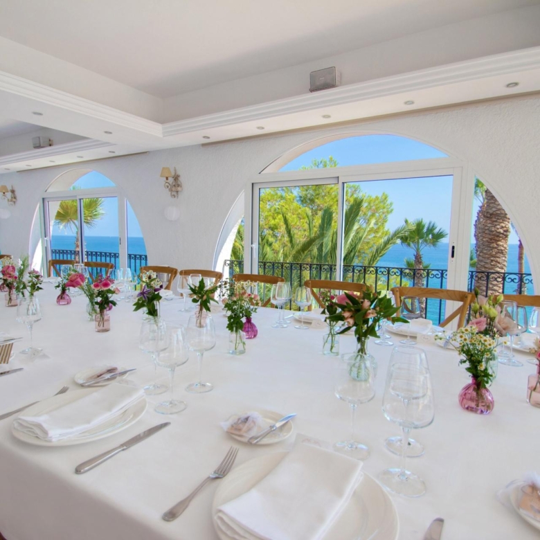 Hotel in Villajoyosa (Ref: DOSI-707)