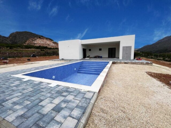 villa in El Canton (Ref: CC0625N)