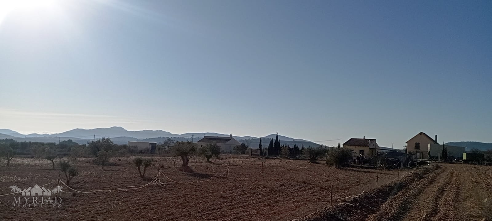 Country House in Pinoso (Ref: MP6034)
