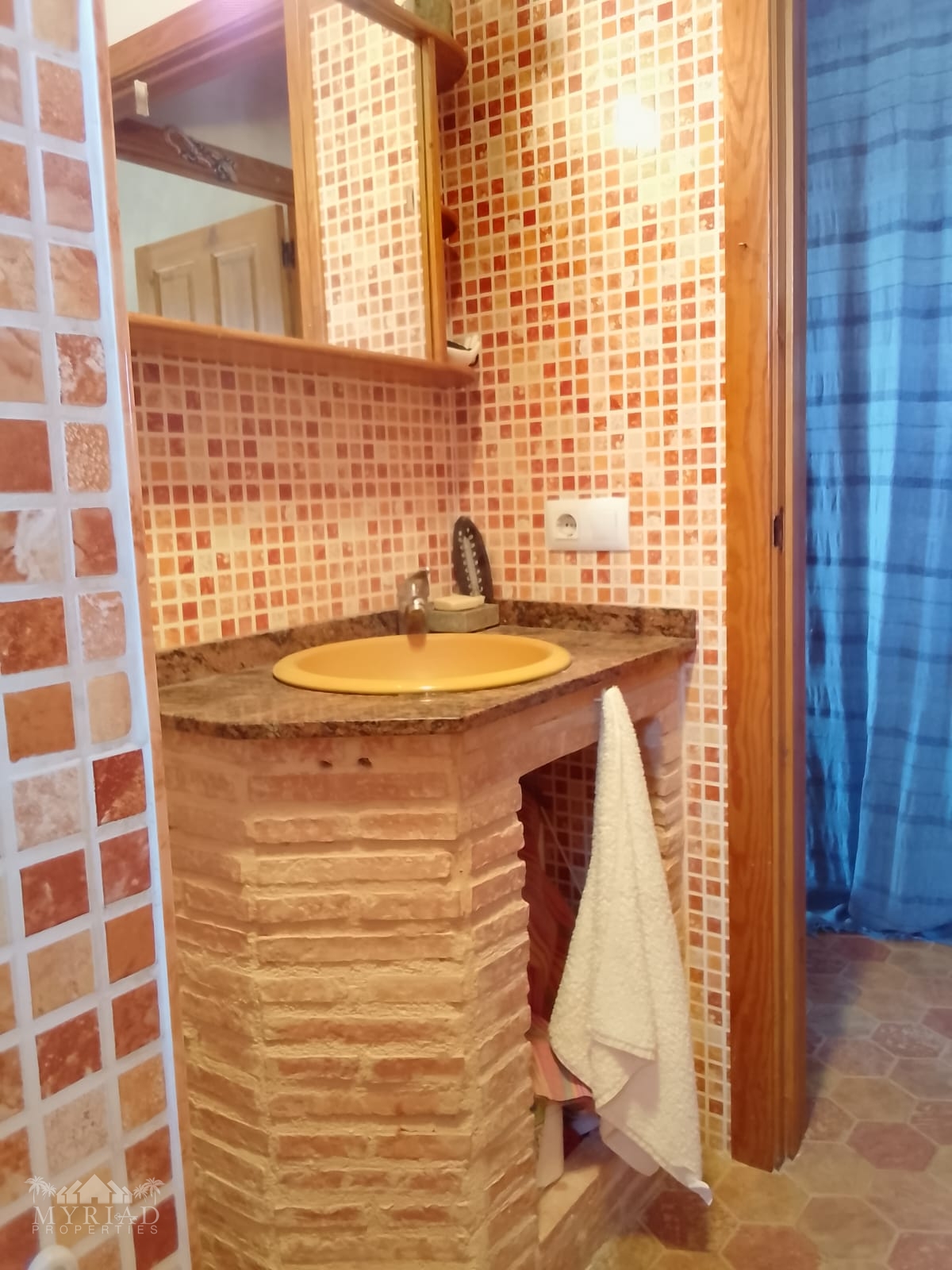 Country House in Pinoso (Ref: MP6034)