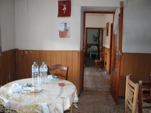 Town House in Pinoso (Ref: MP6040)