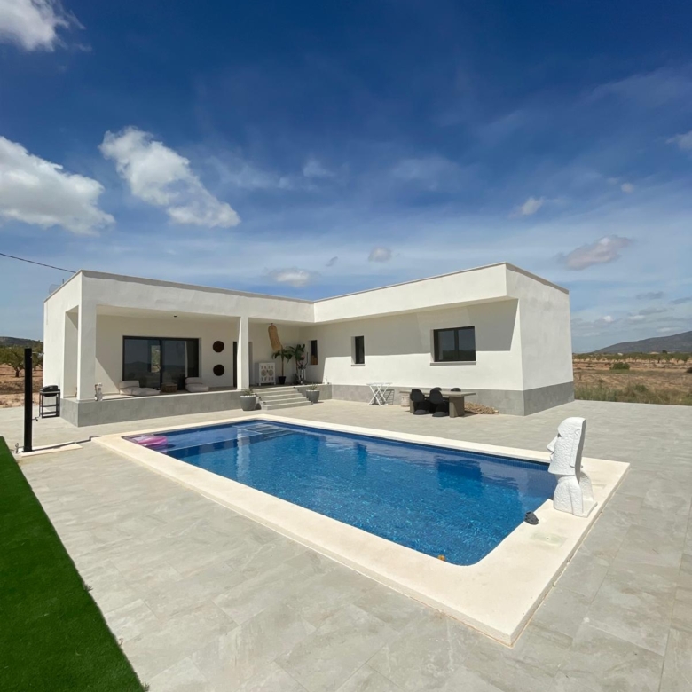 Town House in Pinoso (Ref: MP6173)