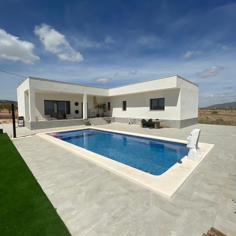 Town House in Pinoso (Ref: MP6173)