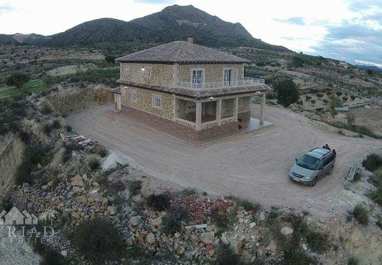 Chalet in Macisvenda (Ref: MP6282)