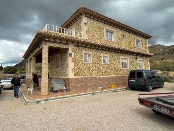 Chalet in Macisvenda (Ref: MP6282)