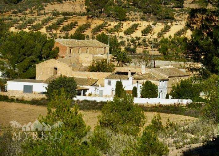 Chalet in Yecla (Ref: MP6311)
