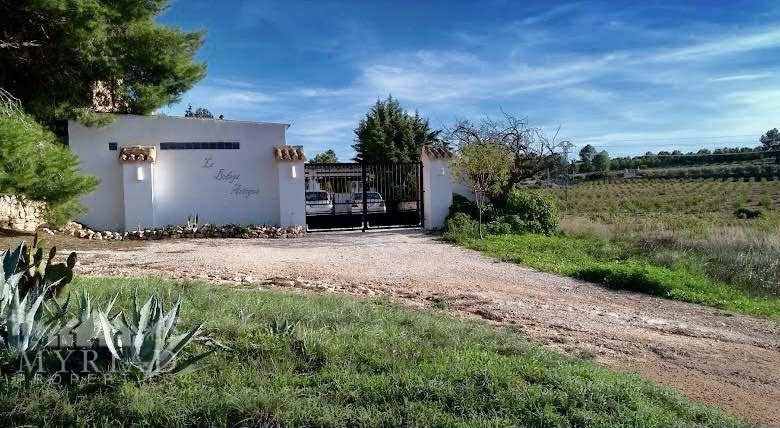 Chalet in Yecla (Ref: MP6311)