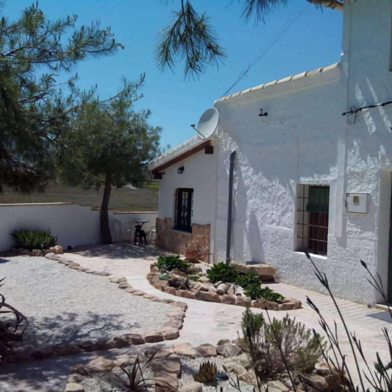 Chalet in Yecla (Ref: MP6311)