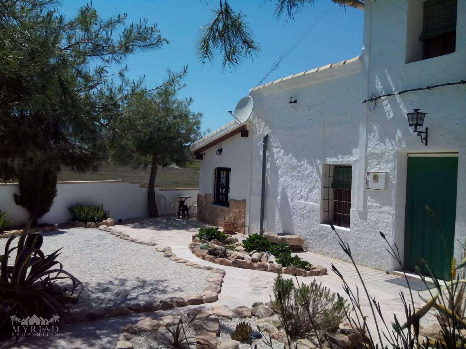 Chalet in Yecla (Ref: MP6311)