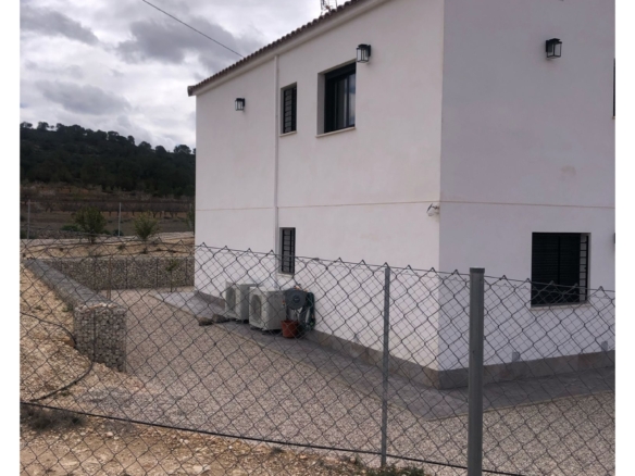 Villa in Pinoso (Ref: MP6312)