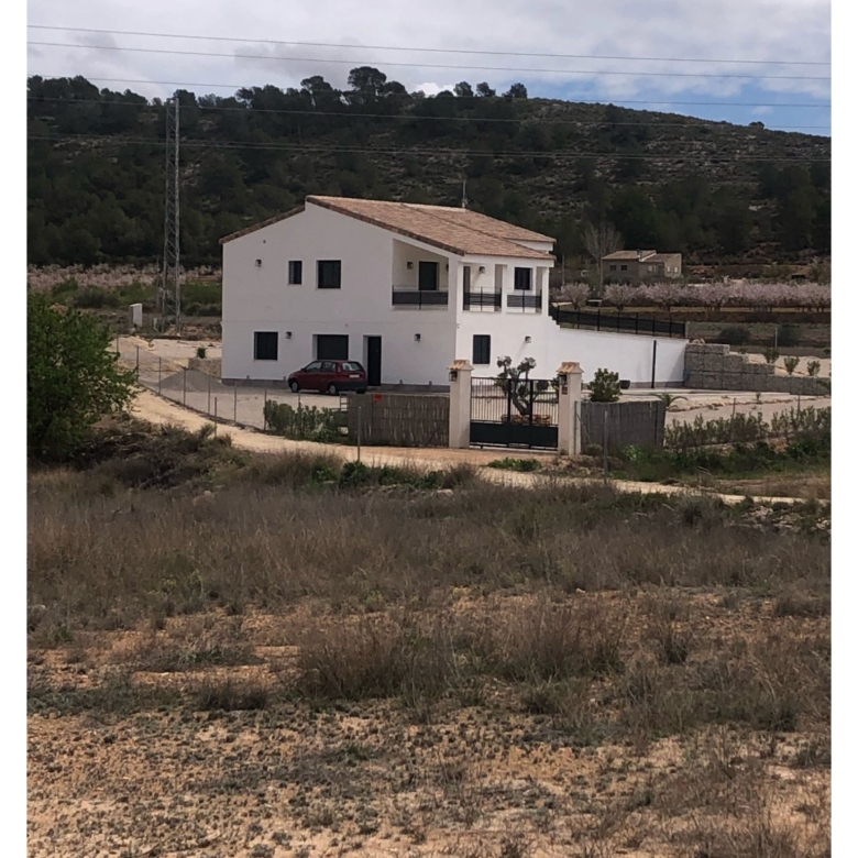 Villa in Pinoso (Ref: MP6312)