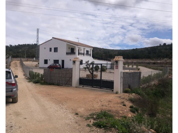 Villa in Pinoso (Ref: MP6312)