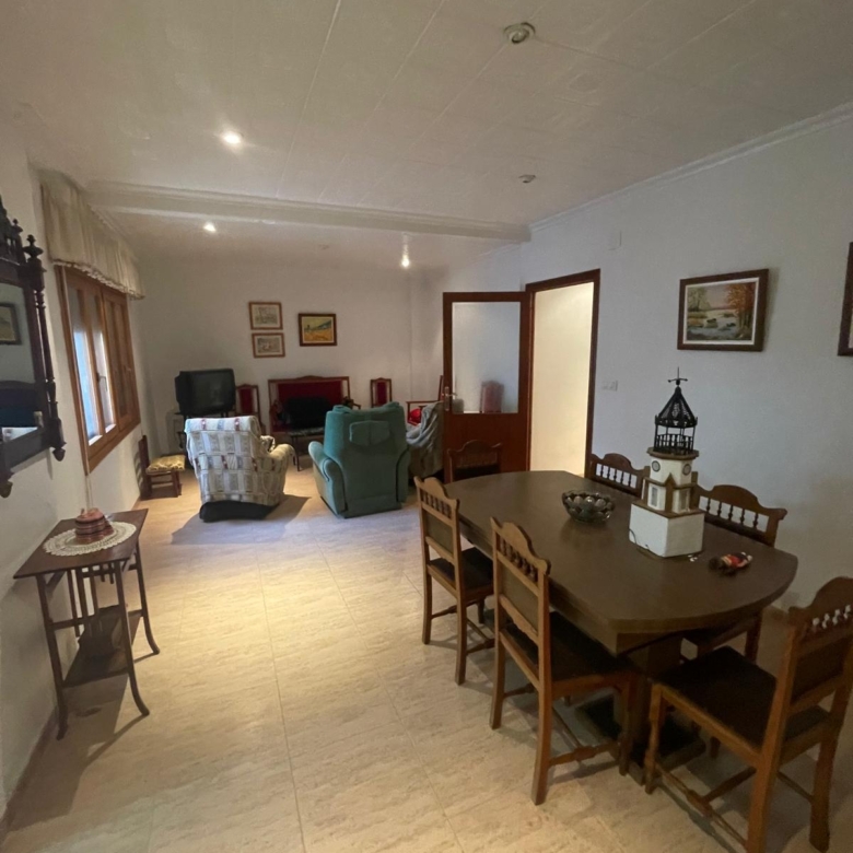 Town House in Pinoso (Ref: MP6370)