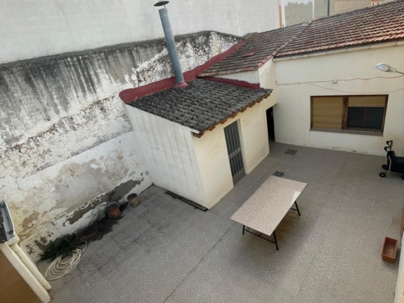 Town House in Pinoso (Ref: MP6370)