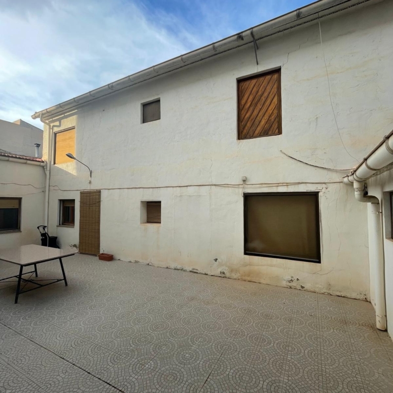Town House in Pinoso (Ref: MP6370)