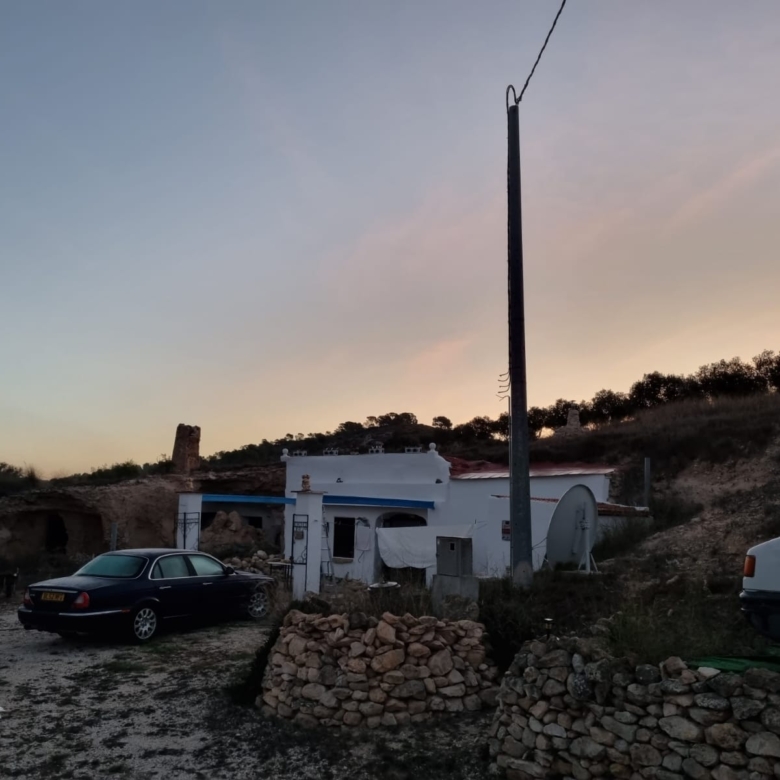 Cave House in Torre del Rico (Ref: MP6456)