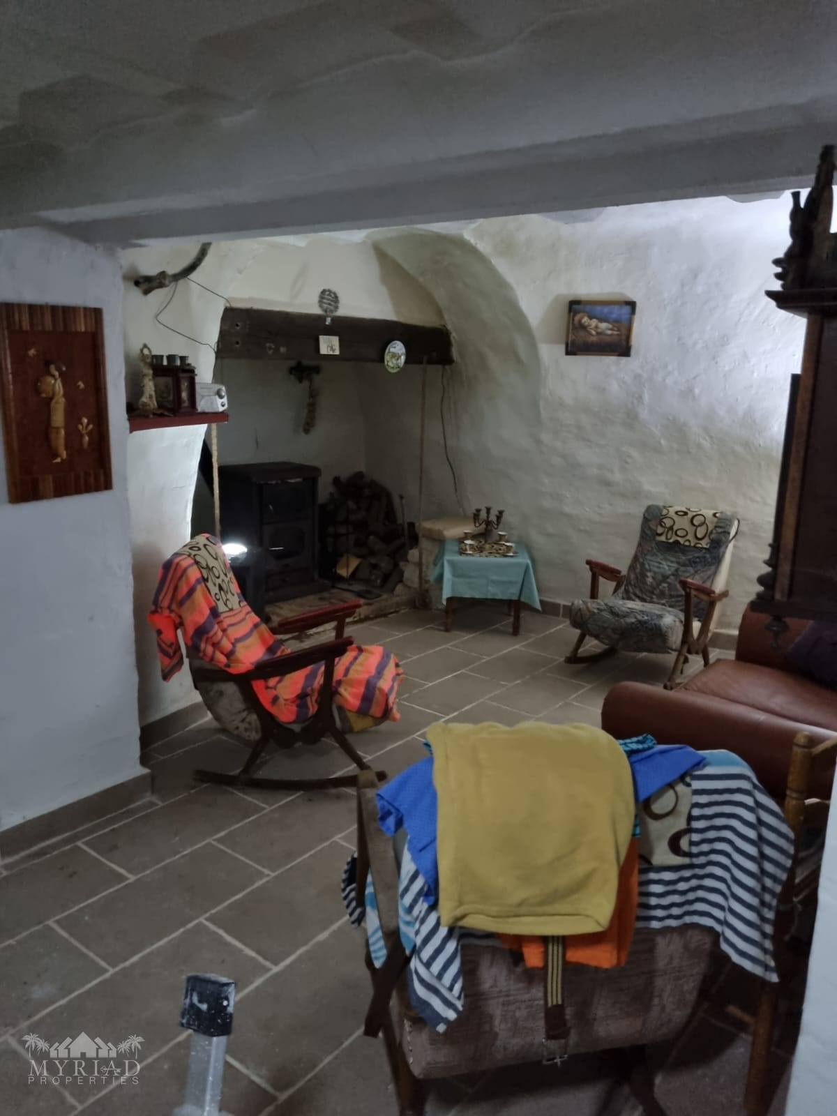 Cave House in Torre del Rico (Ref: MP6456)