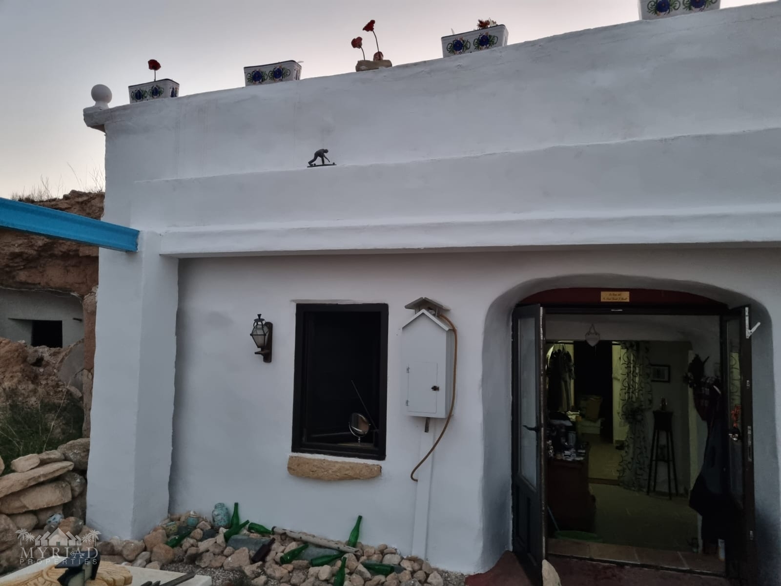 Cave House in Torre del Rico (Ref: MP6456)