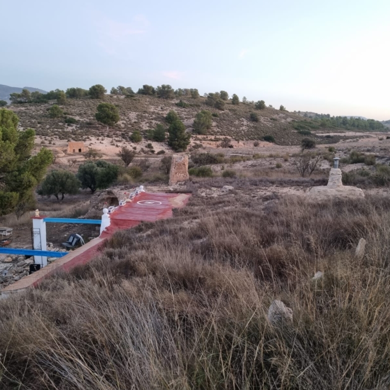Cave House in Torre del Rico (Ref: MP6456)
