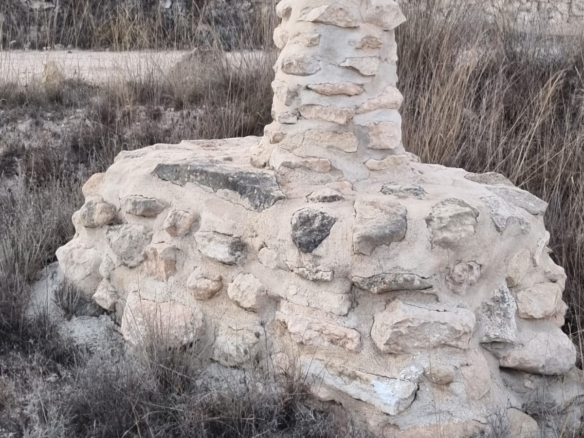 Cave House in Torre del Rico (Ref: MP6456)