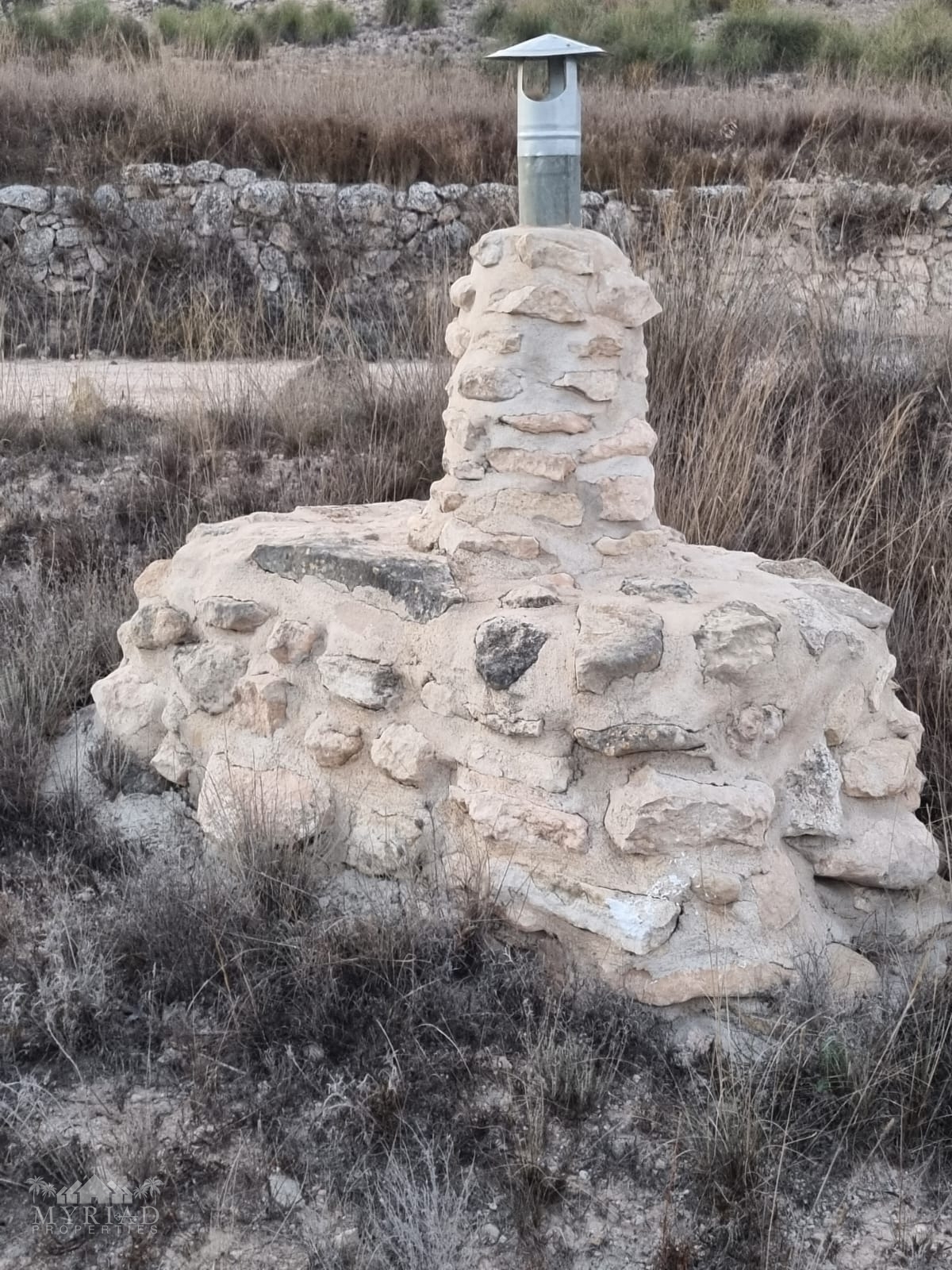 Cave House in Torre del Rico (Ref: MP6456)